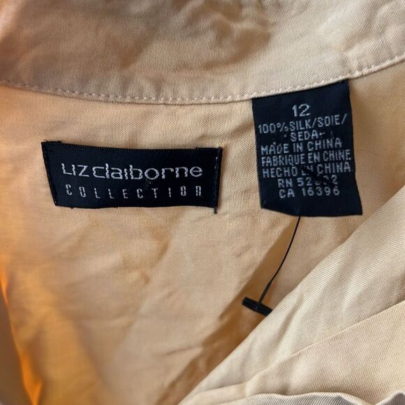 Vintage Y2K Liz Claiborne Collection 100% Silk golden yellow blouse  P2P: 22" - Picture 8 of 12